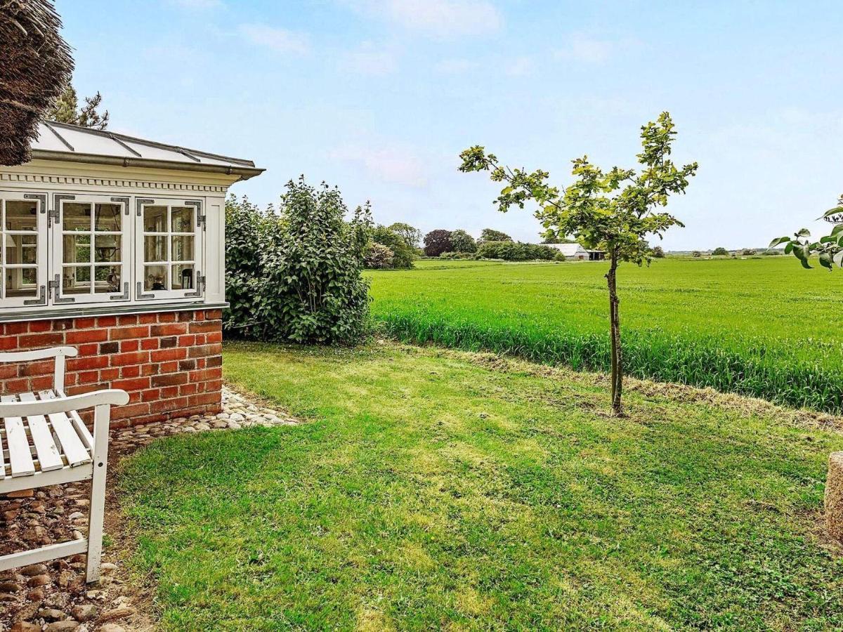 4 Person Holiday Home In T Nder Tønder Buitenkant foto